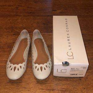 Lauren Conrad Cream Flats
